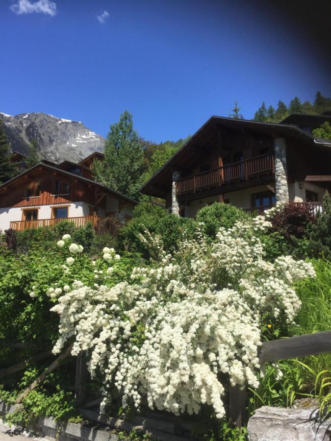 Вилла Le Petit Saint Bernard Сент-Фуа-Тарентез Экстерьер фото